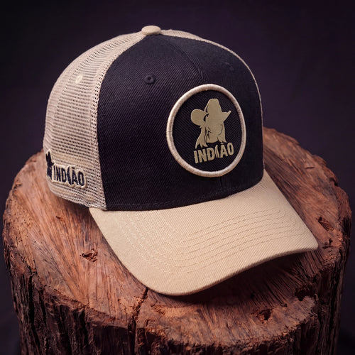 Boné Trucker - Silhueta - Bege com Preto